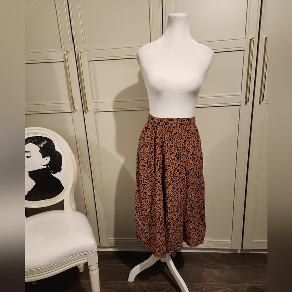 Gap Animal Print Flare Midi Skirt - Picture 2 of 5